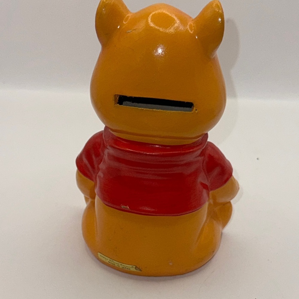 Vintage Walt Disney  Japan  ceramic/chalkware piggy bank Winnie the Pooh - Picture 3 of 7